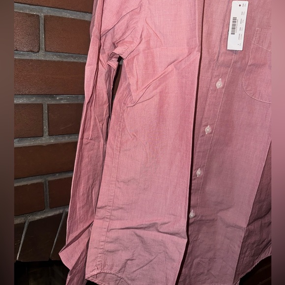 Men’s Button Down - Picture 6 of 8